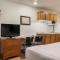 WoodSpring Suites Houston La Porte