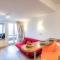 Apartment Les Marinas-6 by Interhome