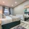 Stylish House - Bham Airport and NEC, JLR Solihull, Business & Leisure Stays - Aspen House