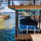 Luxury Lakefront Getaway