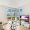 Apart Hotel near Dodgers Stadium