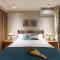 LOCALS·GuangZhou Liwan·Changshoulu subway station·Shangxia Jiu shopping street·Locals Apartment·00169540