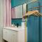 Locals Apartment House 42