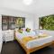 Town Centre Location with Stunning View - Unit 8