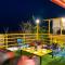 Lushtree Backpackers - Hostel & Cafe