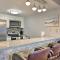 Sunny Pool-View Condo on South Padre Island! - 南帕诸岛
