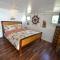 Queen Malesso Houseboat