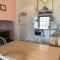 Blue Duck Cottage Village Comfort with Fireplace - Tenterfield