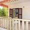 Vila Vera Seafront Apartments