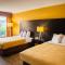 Quality Inn Richmond Hill - Savannah I-95