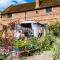 Fabulous Listed Barn with the Best Valley View - Stanford on Teme