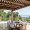 Villa Anemos