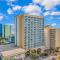 Direct Oceanfront Sea Mist Resort 20305 - 默特尔比奇