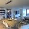 Modern Loft ,eagle Beach ,oasis Condo - Palm-Eagle Beach