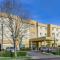 Comfort Inn & Suites Seattle North