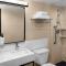 voco Times Square South New York by IHG