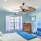 Charming Murphy Escape with Fire Pit and Hot Tub!
