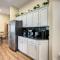 Pool Spa Retreat! Chic 5-br W Game & Theme Rooms
