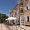 B&B Pansion Vago