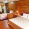 Love Boat Motel