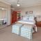 18 On Kloof Guest House