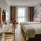 IntercityHotel Amsterdam Schiphol Airport