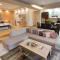 Unique, Stylish Studio near Beaches - Афіни