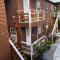 Blue Wave Guest House
