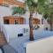 Homes of Spain, Apartamentos Paraíso Vera Playa, Ed Nuku Hiva, Bajo W con jardín y piscina privada a pie de playa, WIFI