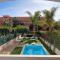 Homes of Spain, Apartamentos Paraíso Vera Playa, Ed Nuku Hiva, Bajo W con jardín y piscina privada a pie de playa, WIFI