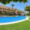 Homes of Spain, Apartamentos Paraíso Vera Playa, Ed Nuku Hiva, Bajo W con jardín y piscina privada a pie de playa, WIFI