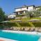 Apartments Florence - Villa Fonte Morgana with pool