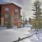 Mountainside Grand Lake Condo with Patio!