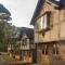 The Threshing Barn at Penrhos Court - Kington