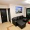 DELUXE 3 Rooms74m2,TRANSFE-R inc! SEAVIEW on AMADORES,2 heatPOOLs, PARKING, 600 MB,Dishwasher,2Lift,,3 BEACHes - Плайя-дель-Кура