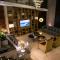 Grand King Hotel