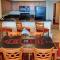 Beachfront Condo in Myrtle Beach with Pool Access - Myrtle Beach