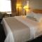 Days Inn by Wyndham Golden