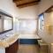 Einzigartige Landhaus-Villa mit Pool, Sauna, Bar und BBQ