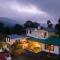 Lushtree Backpackers - Hostel & Cafe