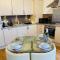 Riverside View Apartment in Balloch, Loch Lomond
