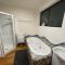 Beachside Taroona with Spa