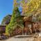 Alder Lake View Lodge