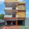 RedDoorz Plus near Patung Kuda Undip - Jatingaleh