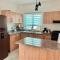 Villa Familiar PC-private Pool, BBQ, 15 mnts from airport
