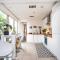 Pass the Keys Stylish 2-Bed Flat with Private Garden in Crouch End - London