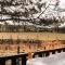 Keer Side Lodge, Luxury lodge with private hot tub at Pine Lake Resort