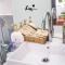 LIM Homestay