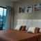 Lom Lay Beach Front Pool Villa Chaam, Huahin
