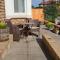Fishtail House - Stylish Apartments minutes from the sea